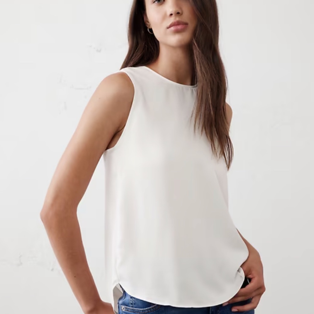 Banana Republic Women's Shell Tank in Snow Day (S)